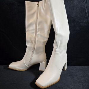 Feetquake Knee High Women's Boots Square Toe Block Heel White Faux Leather 8.5